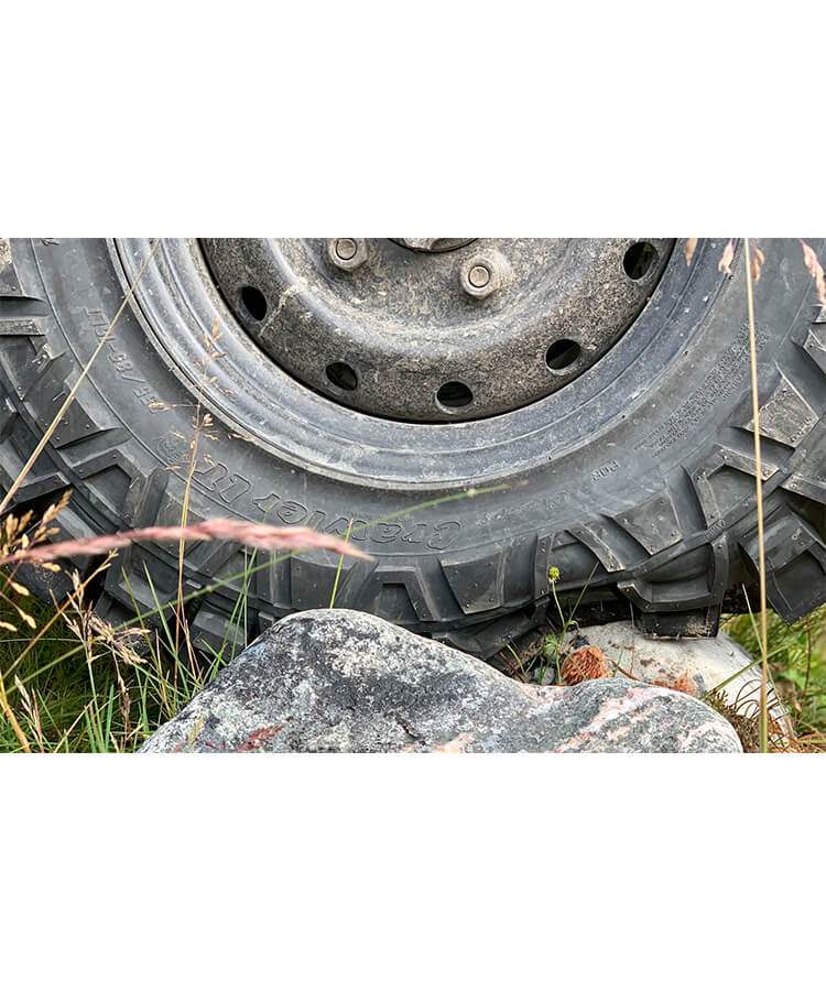 Maxxis M8090 Creepy Crawler 35/12.5 -16 112K (6PR) купить в KOLOBOX